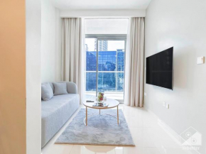 Gorgeous 1B with Balcony in Business Bay